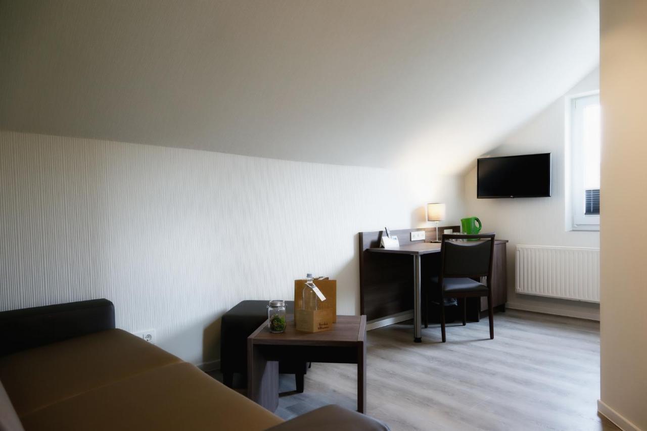 Konsumhotel Am Park Оберхоф Екстериор снимка